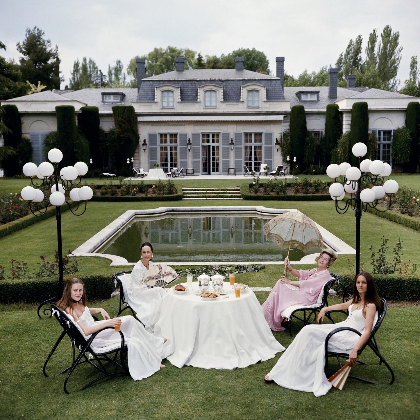 The Romanones by Slim Aarons